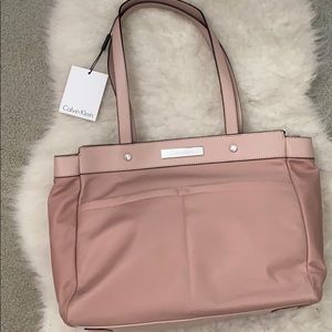 NEW WITH TAGS Pink Calvin Klein shoulder bag